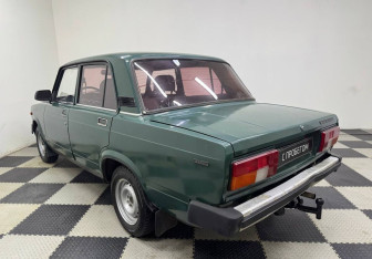 Подержанный автомобиль LADA (ВАЗ) 2105 1997 года (7 фото)