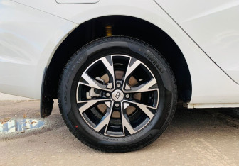 Подержанный автомобиль LADA (ВАЗ) Vesta Sedan 2024 года (12 фото)