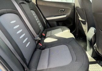 Подержанный автомобиль Kia Ceed Hatchback 2013 года (11 фото)
