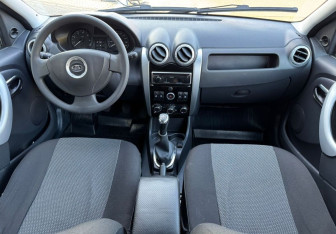 Подержанный автомобиль LADA (ВАЗ) Largus Wagon 2021 года (10 фото)