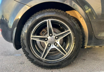 Подержанный автомобиль Kia Ceed Hatchback 2010 года (12 фото)