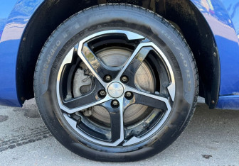 Подержанный автомобиль Skoda Rapid Liftback 2021 года (12 фото)