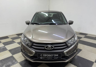 Подержанный автомобиль LADA (ВАЗ) Granta Sedan 2020 года (2 фото)