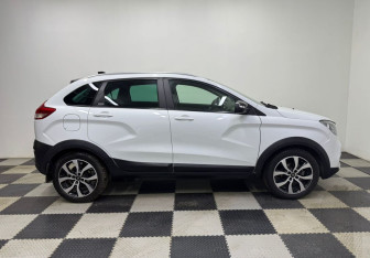 Подержанный автомобиль LADA (ВАЗ) XRAY 2020 года (4 фото)