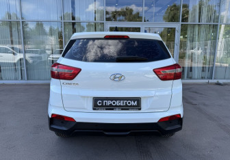 Подержанный автомобиль Hyundai Creta 2017 года (6 фото)