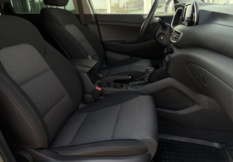 Подержанный автомобиль Hyundai Tucson 2018 года (10 фото)