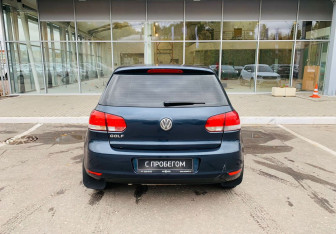 Подержанный автомобиль Volkswagen Golf Hatchback 2011 года (6 фото)
