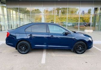 Подержанный автомобиль Skoda Rapid Liftback 2016 года (4 фото)