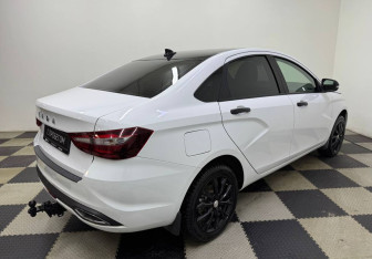 Подержанный автомобиль LADA (ВАЗ) Vesta Sedan 2023 года (5 фото)