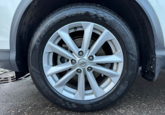 Подержанный автомобиль Nissan Qashqai 2016 года (12 фото)