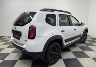 Подержанный автомобиль Renault Duster 2018 года (5 фото)