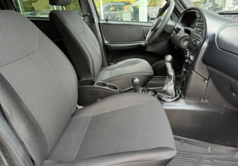 Подержанный автомобиль Chevrolet Niva 2016 года (9 фото)