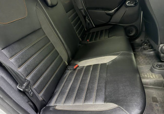 Подержанный автомобиль Renault Duster 2020 года (11 фото)