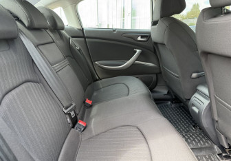 Подержанный автомобиль Citroen C5 Wagon 2008 года (11 фото)
