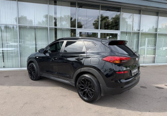 Подержанный автомобиль Hyundai Tucson 2018 года (7 фото)