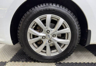 Подержанный автомобиль Kia Rio Sedan 2017 года (12 фото)