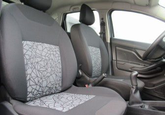 Подержанный автомобиль LADA (ВАЗ) XRAY 2016 года (11 фото)