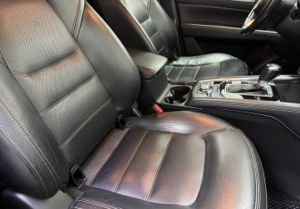 Подержанный автомобиль Mazda CX-5 2019 года (9 фото)