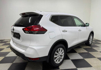 Подержанный автомобиль Nissan X-Trail 2021 года (5 фото)