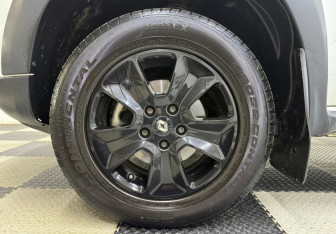 Подержанный автомобиль Renault Duster 2018 года (12 фото)