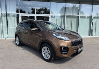 Подержанный автомобиль Kia Sportage 2017 года (3 фото)