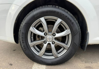 Подержанный автомобиль Chevrolet Lacetti Sedan 2012 года (12 фото)