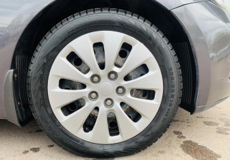 Подержанный автомобиль Kia Ceed Hatchback 2013 года (12 фото)