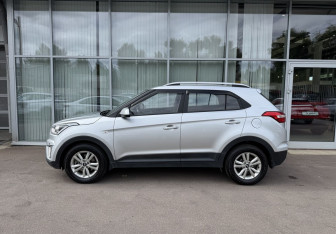 Подержанный автомобиль Hyundai Creta 2017 года (8 фото)