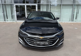 Подержанный автомобиль Chevrolet Malibu Sedan 2020 года (2 фото)