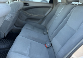 Подержанный автомобиль Chevrolet Lacetti Wagon 2006 года (12 фото)