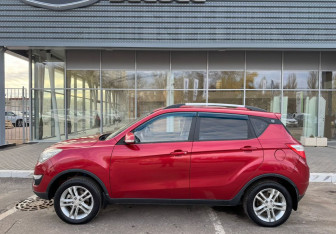 Подержанный автомобиль Changan CS35 2015 года (8 фото)