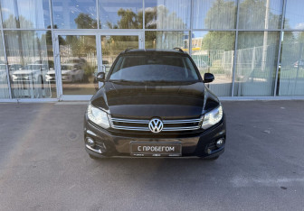 Подержанный автомобиль Volkswagen Tiguan 2013 года (2 фото)