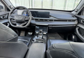 Подержанный автомобиль Chery Tiggo 8 Pro Max 2022 года (10 фото)