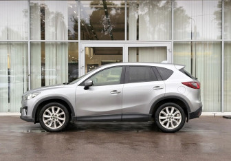 Подержанный автомобиль Mazda CX-5 2013 года (8 фото)