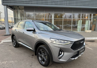 Подержанный автомобиль Haval F7 2022 года (3 фото)