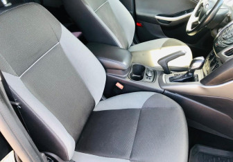Подержанный автомобиль Ford Focus Hatchback 2014 года (9 фото)