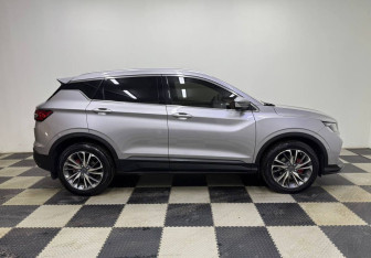 Подержанный автомобиль Geely Coolray 2023 года (4 фото)