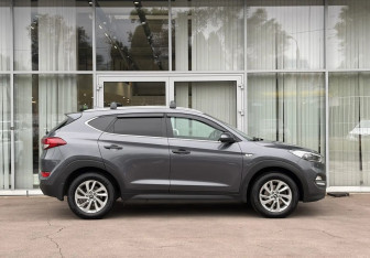 Подержанный автомобиль Hyundai Tucson 2018 года (4 фото)