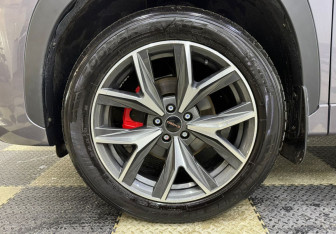 Подержанный автомобиль Exeed LX 2023 года (12 фото)