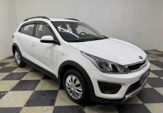 Подержанный автомобиль Kia Rio Hatchback 2019 года (3 фото)