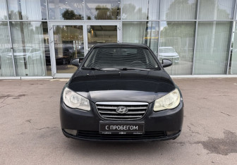 Подержанный автомобиль Hyundai Elantra Sedan 2008 года (2 фото)
