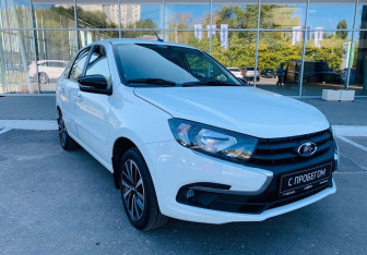 Подержанный автомобиль LADA (ВАЗ) Granta Hatchback 2022 года (3 фото)