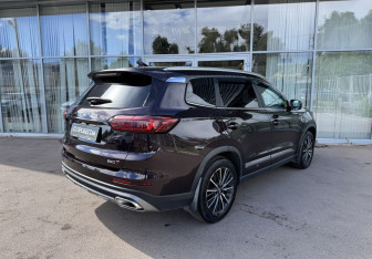 Подержанный автомобиль Chery Tiggo 8 Pro 2021 года (5 фото)