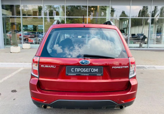 Подержанный автомобиль Subaru Forester Suv 2008 года (6 фото)