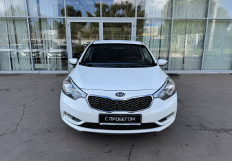 Подержанный автомобиль Kia Cerato Sedan 2016 года (2 фото)