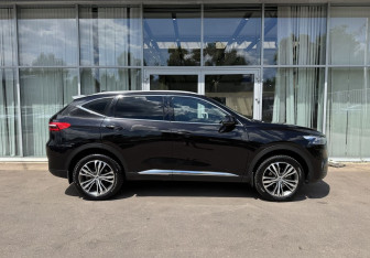 Подержанный автомобиль Haval F7 2021 года (4 фото)