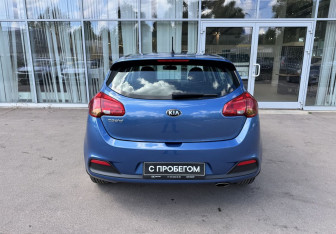 Подержанный автомобиль Kia Ceed Hatchback 2013 года (6 фото)