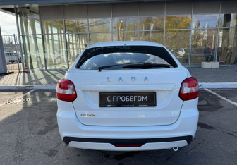 Подержанный автомобиль LADA (ВАЗ) Granta Hatchback 2018 года (6 фото)