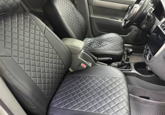 Подержанный автомобиль Chevrolet Lacetti Sedan 2012 года (9 фото)