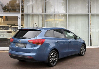 Подержанный автомобиль Kia Ceed Wagon 2012 года (5 фото)